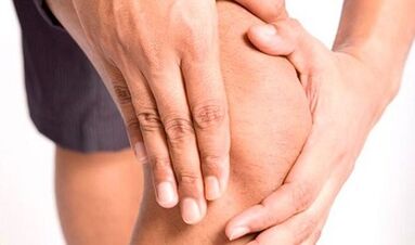 That symptoms to distinguish arthritis from arthrosis by arthrotes