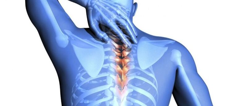 spine damage as the cause of pain between the shoulder blades